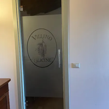 Villino Glicine Country house *